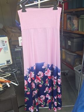 NEW WITH TAGS LuLaRoe Olivia Waterfall Skirt Sz M